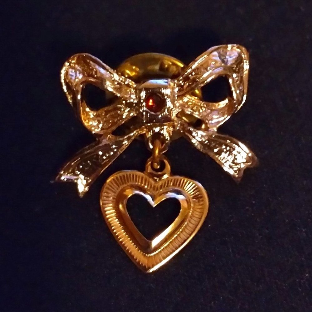 Vintage Bow and Heart Pin